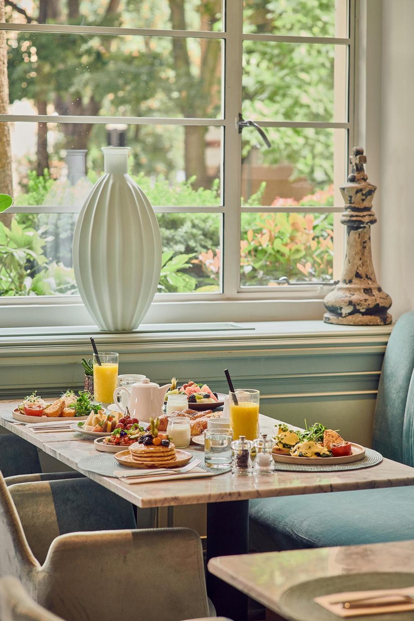 The Level At Melia White House Hotel Лондон Екстериор снимка