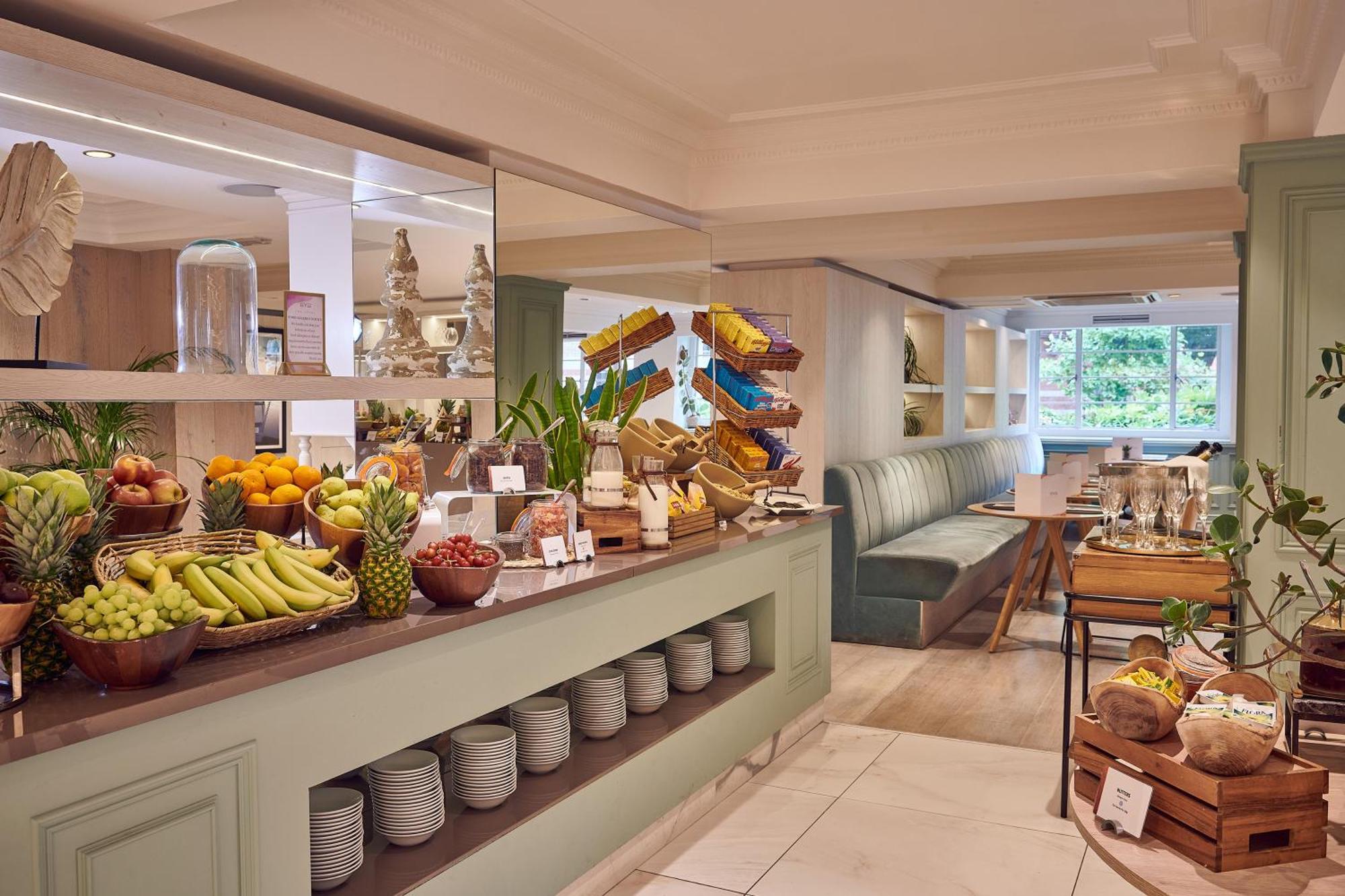 The Level At Melia White House Hotel Лондон Екстериор снимка