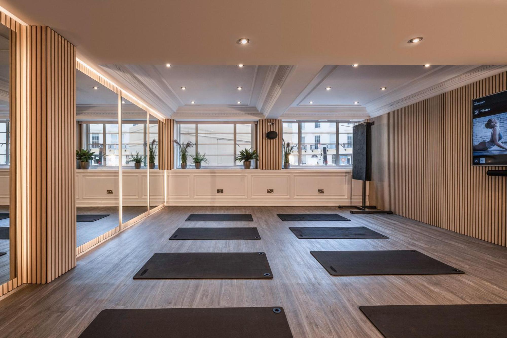 The Level At Melia White House Hotel Лондон Екстериор снимка